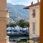 Lägenhet Casa Pier - Centralissima In D'epoca Rapallo